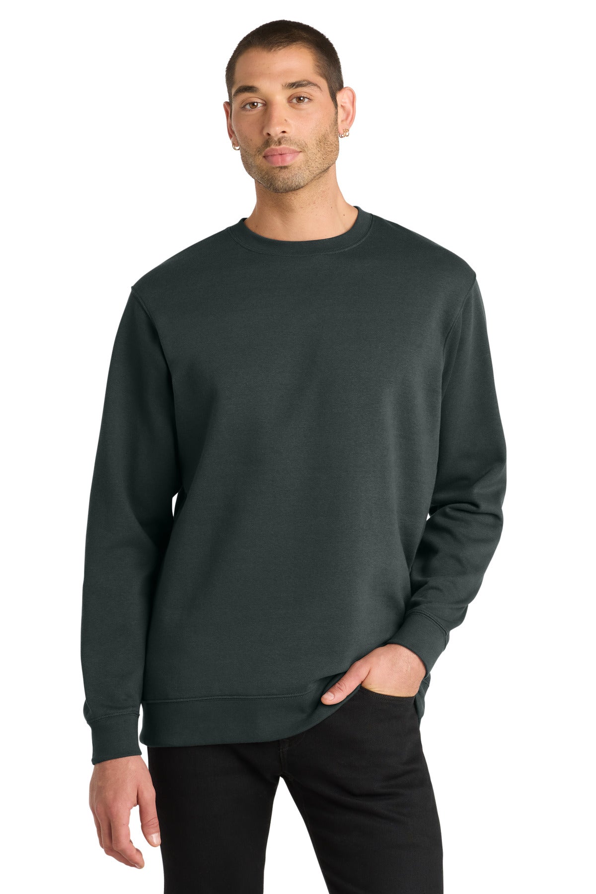 District ® V.I.T. ™ Fleece Crew DT6104