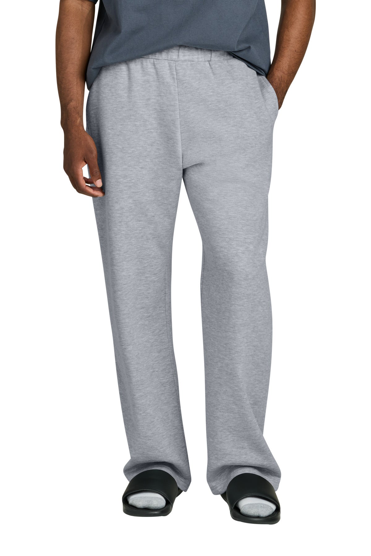 District ® V.I.T. ™ Fleece Open-Bottom Sweatpant DT6117