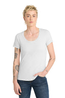 District  ®  Women's Flex Scoop Neck Tee DT7501